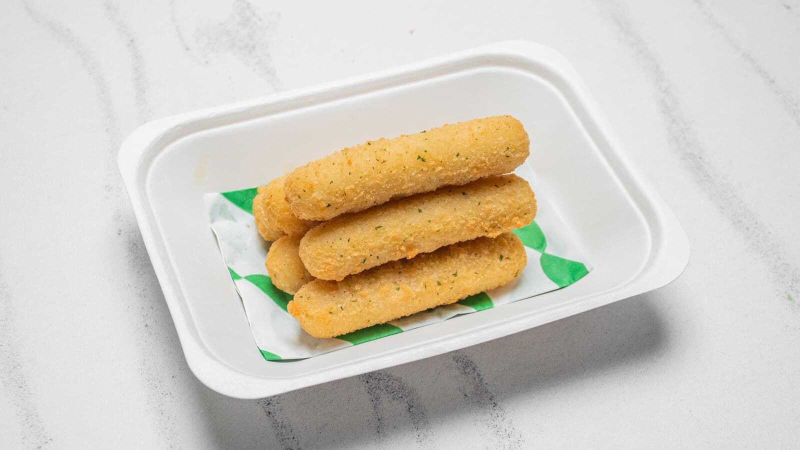 Mozzarella Sticks (6)